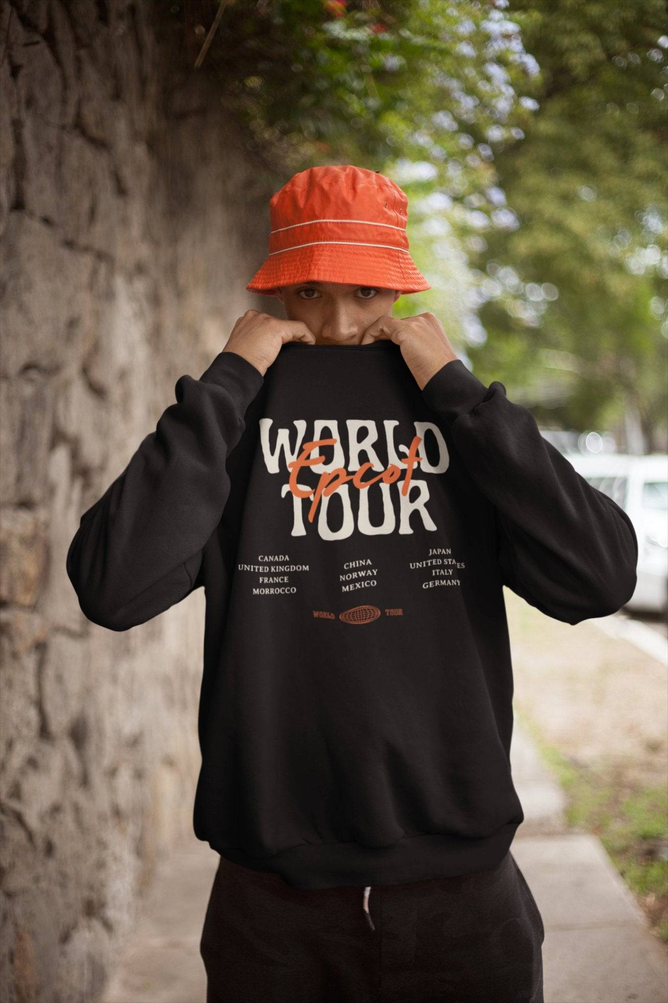 Epcot World Tour - Sweatshirt - Park Gear - Sweatshirt